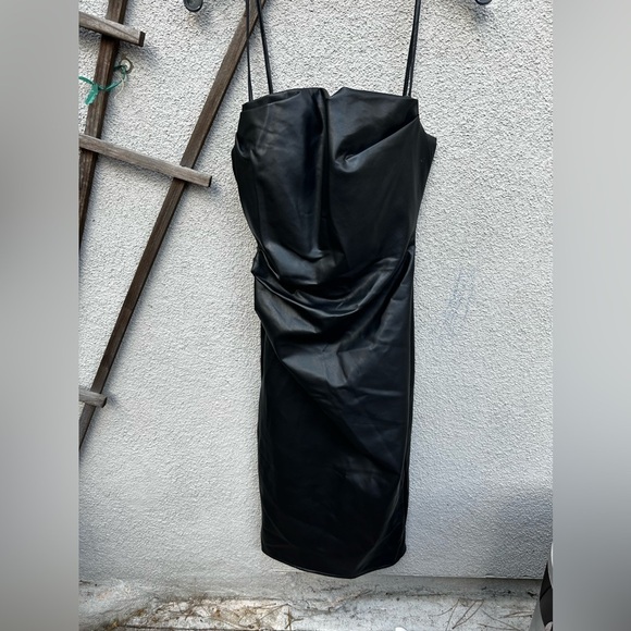 HOUSE OF CB 'Luanne' Black Vegan Leather Corset Midi Dress - Picture 7 of 13